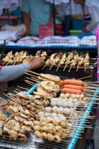 Op straat eten in Thailand